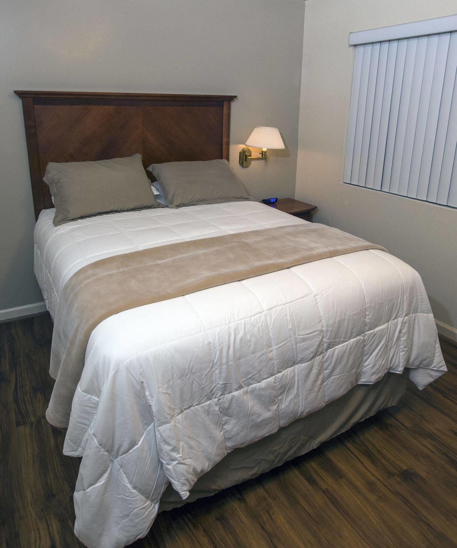 Affordable Corporate Suites Of ลินช์เบิร์ก ภายนอก รูปภาพ